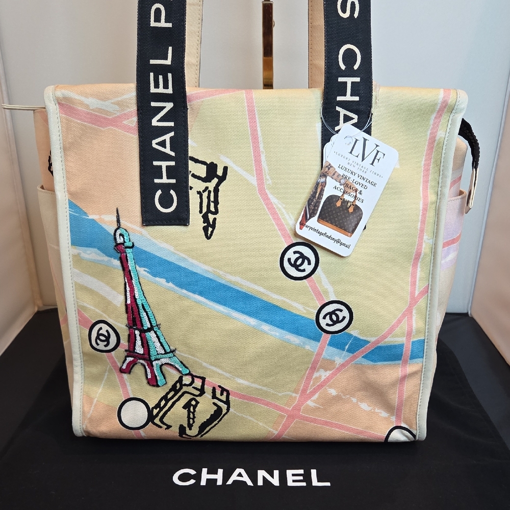 Chanel ULTRA RARE Cruise Line 2005 Paris Map sequin Eiffel Tower Tote